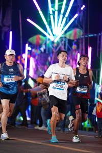 BIB: 194, 40173, 43278, 40301
                            <button type="button" onclick="openModal(20255690)" class="btn btn-primary btn-sm float-right btn-popup" data-toggle="modal" data-target=".modal-high-quality">
                        <i class="fas fa-shopping-cart"></i> Add to Cart
                    </button>
                                            <button type="button" onclick="isThisMe(20255690, true)" class="btn btn-success btn-sm float-right btn-popup btn-isme hidden" data-toggle="tooltip" data-placement="bottom" title="นี่คือรูปของคุณใช่ไหม คลิกที่นี่เพื่อเอาเข้าอัลบั้ม">
                        <i class="fas fa-plus"></i> Add to album
                    </button>
                    <button type="button" onclick="isThisMe(20255690, false)" class="btn btn-warning btn-sm float-right btn-popup btn-isnotme hidden">
                        <i class="fas fa-ban"></i> Remove from album
                    </button>